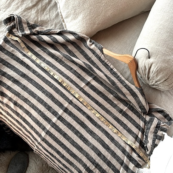 Linen Blend Unstructured Dress - Picture 8 of 8